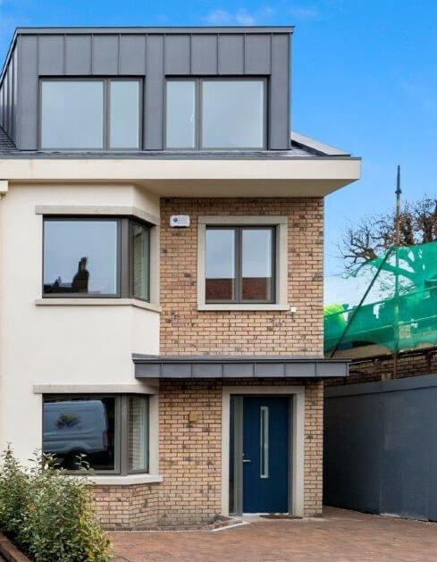 Our expert snagging services ensure that your new property meets the highest standards